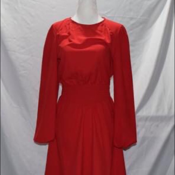 Express dress - Picture 1 of 3